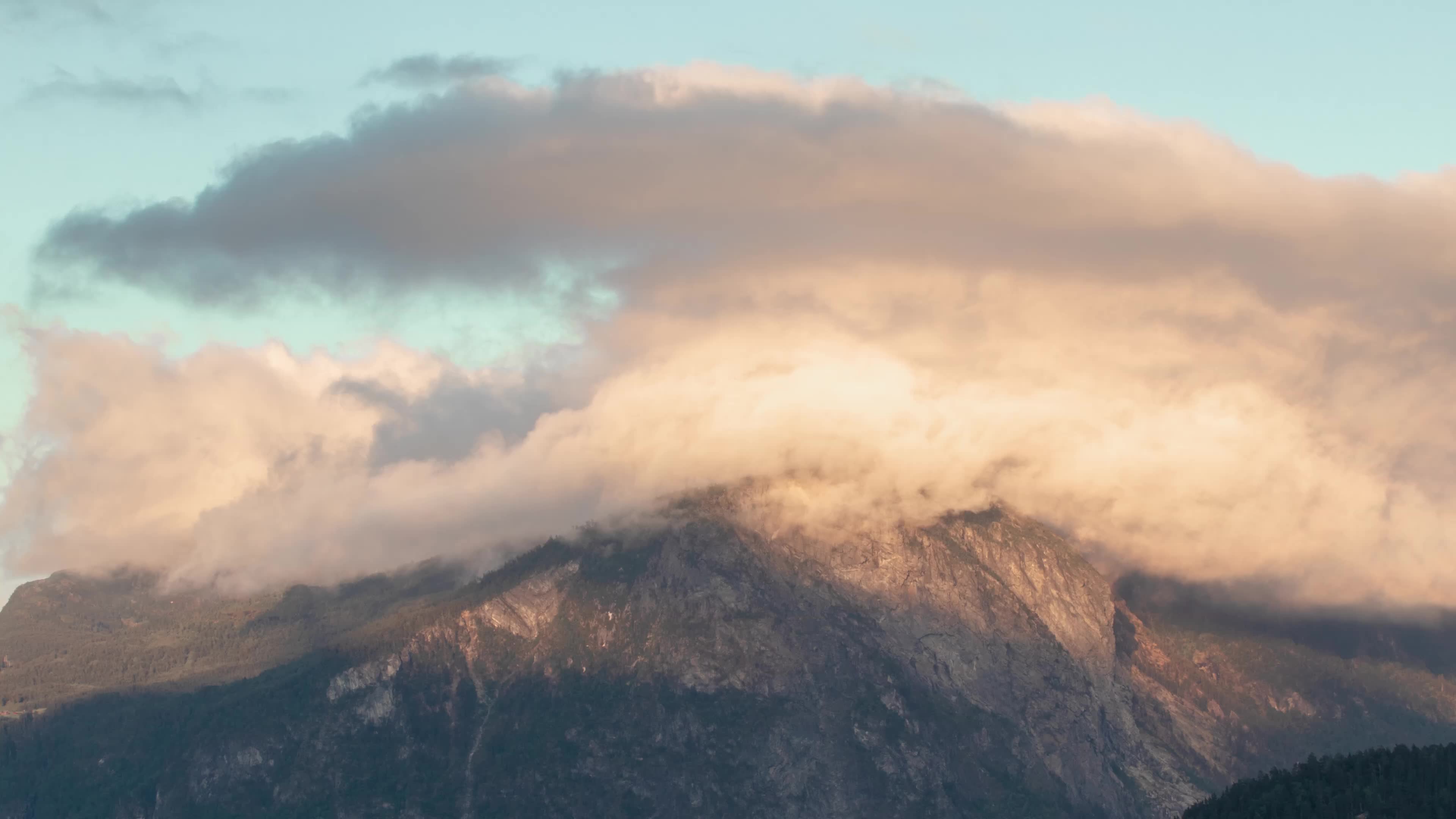 timelapse-of-a-mountain-where-sky-s-is-passing-by-2023-11-27-05-35-27-utc-livekong
