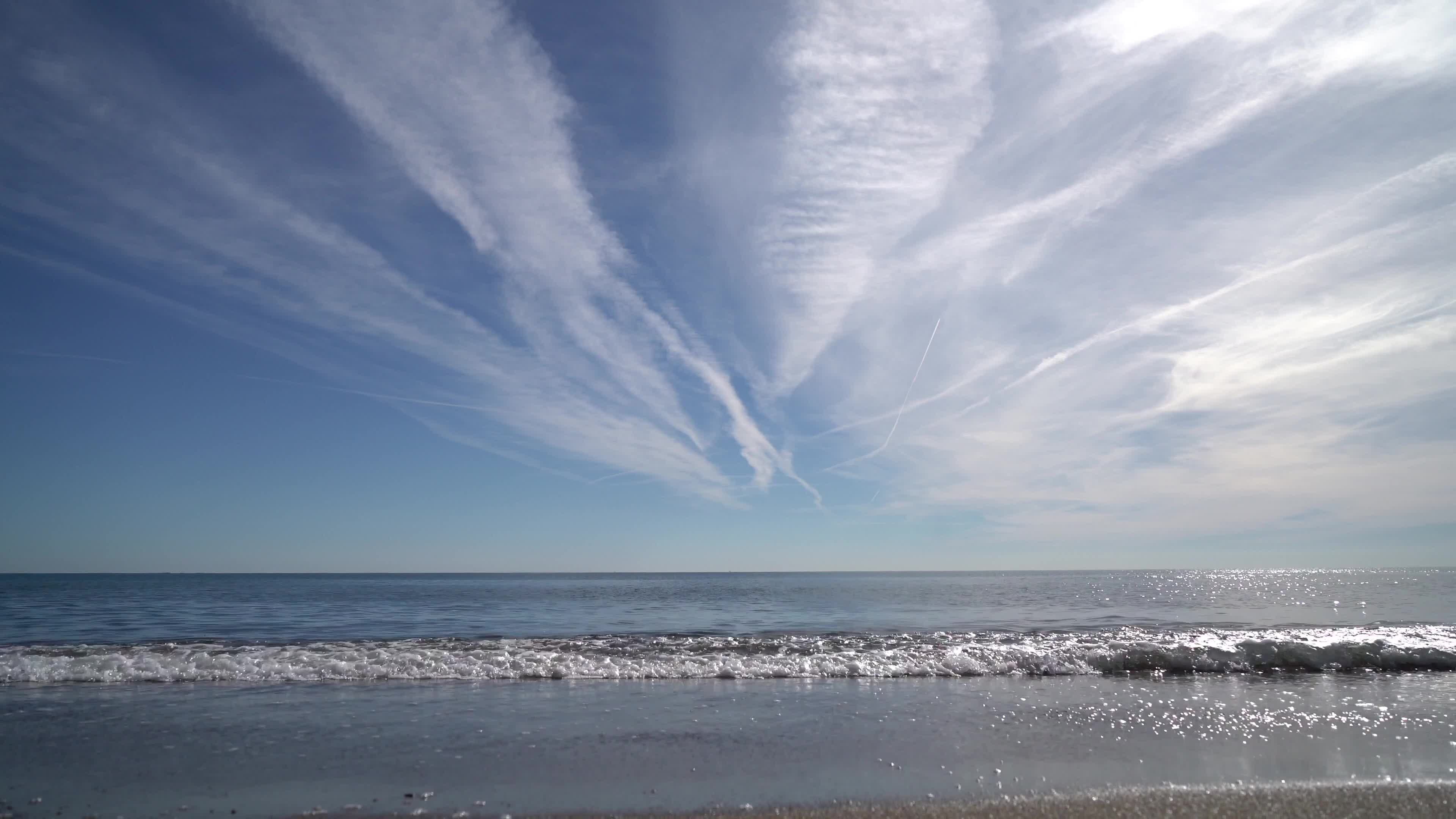 实拍大自然风景大海海边沙滩美景视频素材