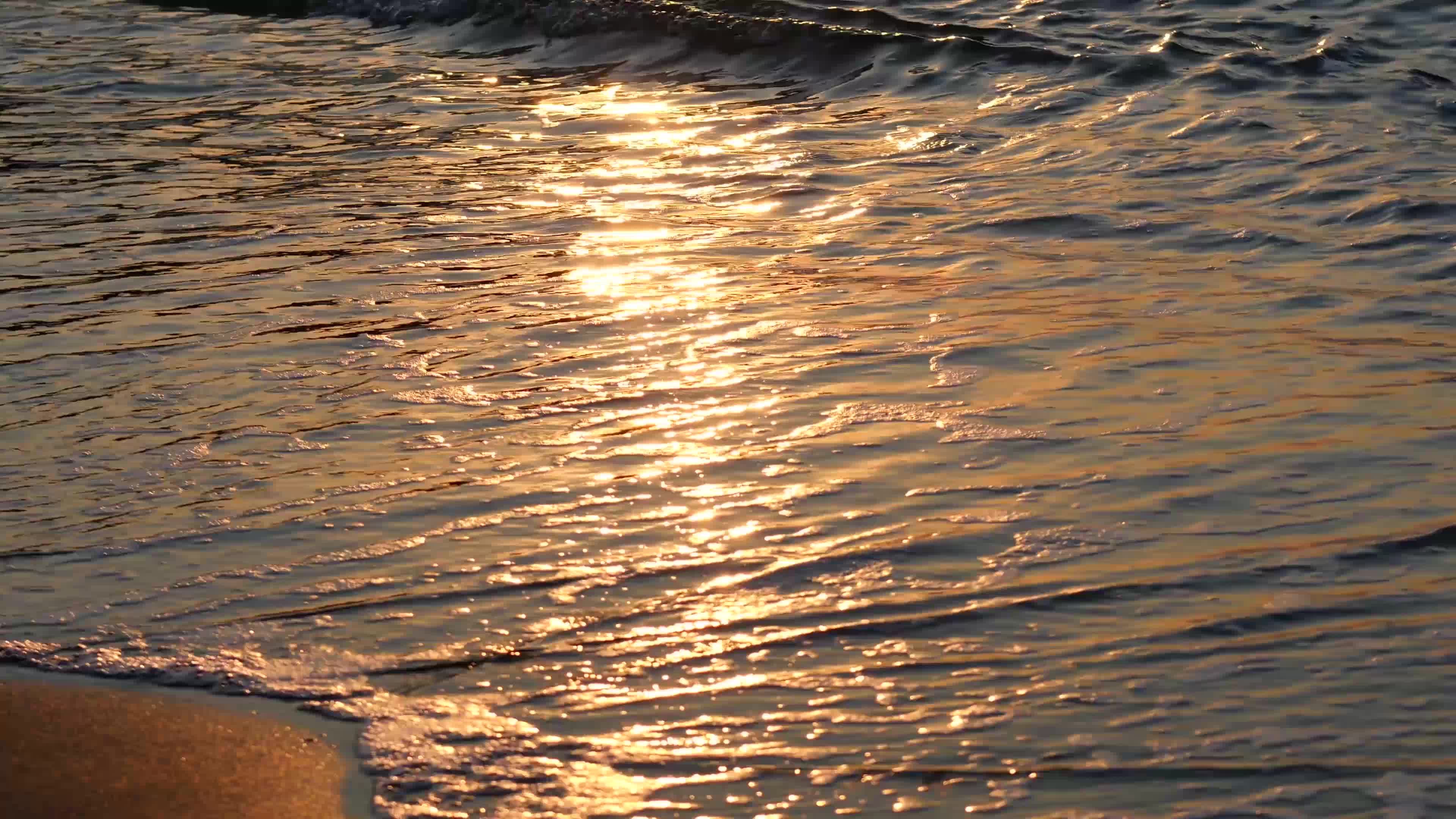 实拍日落海边沙滩视频素材
