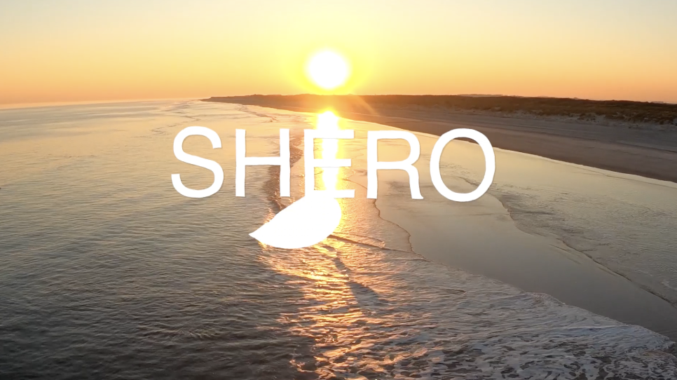 八三夭乐团歌曲SHERO视频背景-无词